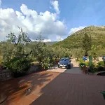 La Cesa Apartment *