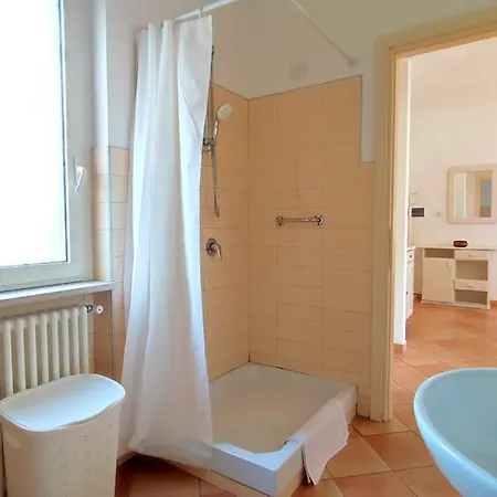 La Cesa Итри